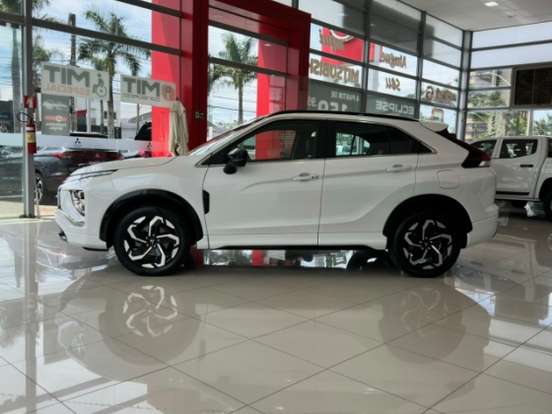 MITSUBISHI-ECLIPSE CROSS-1.5 MIVEC TURBO GASOLINA HPE-S S-AWC CVT MITSUBISHI-ECLIPSE CROSS-2025