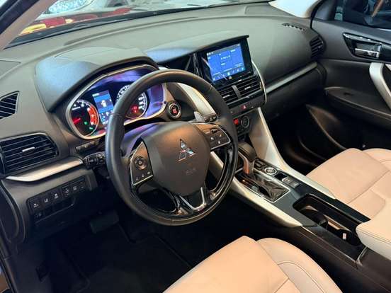 MITSUBISHI-ECLIPSE CROSS-1.5 MIVEC TURBO GASOLINA HPE-S S-AWC CVT MITSUBISHI-ECLIPSE CROSS-2022