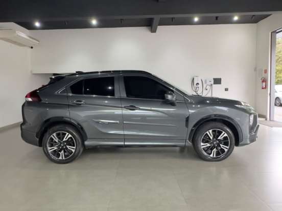 MITSUBISHI-ECLIPSE CROSS-1.5 MIVEC TURBO GASOLINA HPE-S S-AWC CVT MITSUBISHI-ECLIPSE CROSS-2024