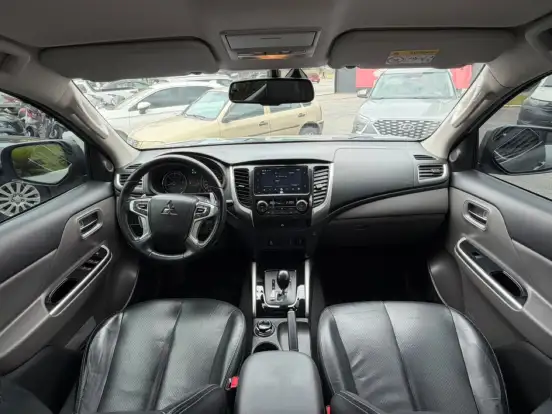 MITSUBISHI-L200 TRITON-2020