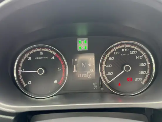 MITSUBISHI-L200 TRITON-2020