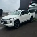 MITSUBISHI L200 TRITON 2.4 16V TURBO DIESEL SPORT HPE CD 4P 4X4 AUTOMÁTICO MITSUBISHI L200 TRITON 2.4 16V TURBO DIESEL SPORT HPE CD 4P 4X4 AUTOMÁTICO
