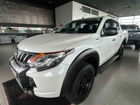 MITSUBISHI-L200 TRITON-2021