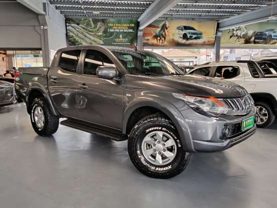 MITSUBISHI-L200 TRITON-2017