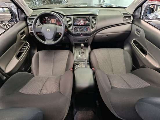 MITSUBISHI-L200 TRITON-2017