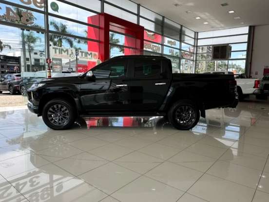 MITSUBISHI-L200 TRITON-2.4 16V TURBO DIESEL SPORT HPE CD 4P 4X4 AUTOMÁTICO MITSUBISHI-L200 TRITON-2024