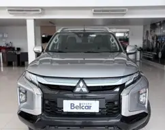 MITSUBISHI L200 TRITON 2.4 16V TURBO DIESEL SPORT HPE-S CD 4P 4X4 AUTOMÁTICO MITSUBISHI L200 TRITON 2.4 16V TURBO DIESEL SPORT HPE-S CD 4P 4X4 AUTOMÁTICO