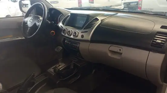 MITSUBISHI-L200 TRITON-2014