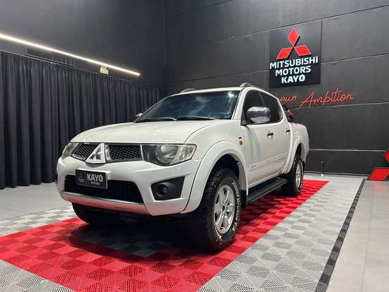 MITSUBISHI-L200 TRITON-2012