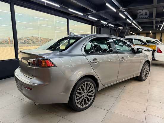 MITSUBISHI-LANCER-2019