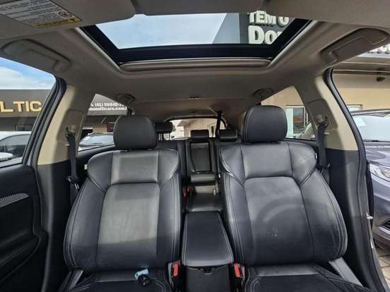 MITSUBISHI-OUTLANDER-2018