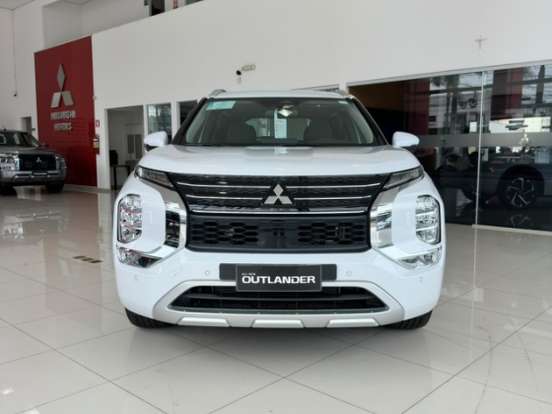 MITSUBISHI-OUTLANDER-2.4 PHEV HPE-S S-AWC DHT MITSUBISHI-OUTLANDER-2026