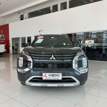 MITSUBISHI-OUTLANDER-2025