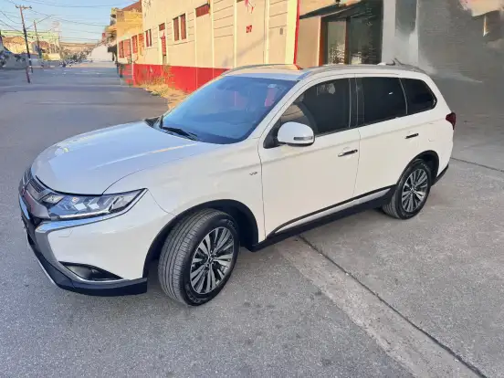 MITSUBISHI-OUTLANDER-3.0 MIVEC V6 GASOLINA HPE-S AWD AUTOMÁTICO MITSUBISHI-OUTLANDER-2021