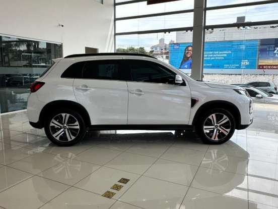 MITSUBISHI-OUTLANDER SPORT-2.0 MIVEC FLEX HPE AUTOMÁTICO MITSUBISHI-OUTLANDER SPORT-2021