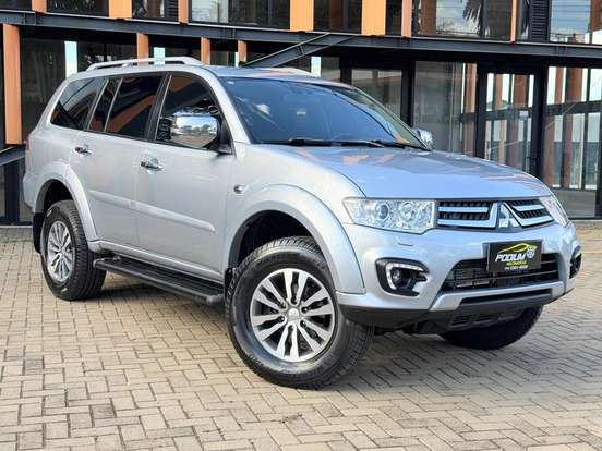 MITSUBISHI-PAJERO-3.5 HPE 4X4 7 LUGARES V6 24V FLEX 4P AUTOMÁTICO MITSUBISHI-PAJERO-2017