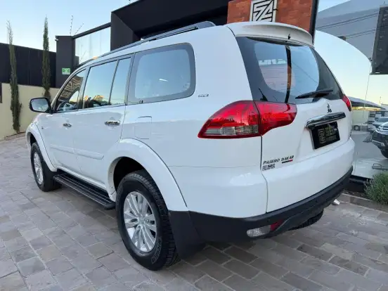 MITSUBISHI-PAJERO DAKAR-2013