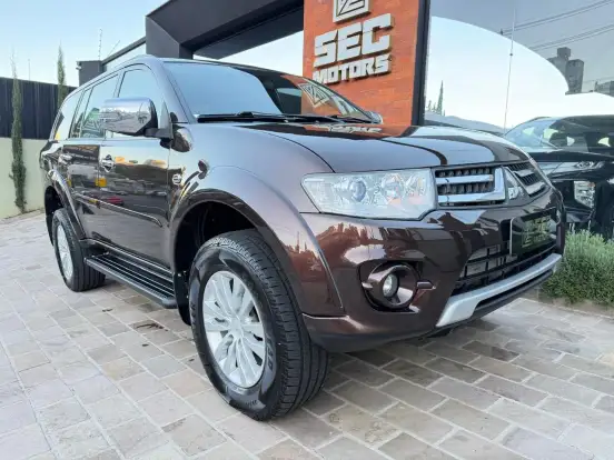 MITSUBISHI-PAJERO DAKAR-2014