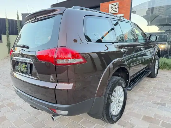 MITSUBISHI-PAJERO DAKAR-2014