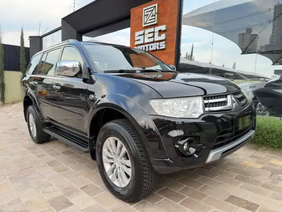 MITSUBISHI-PAJERO DAKAR-2015