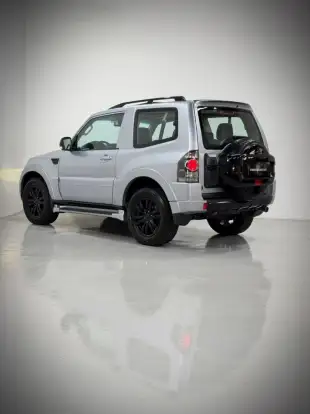 MITSUBISHI-PAJERO FULL-2014