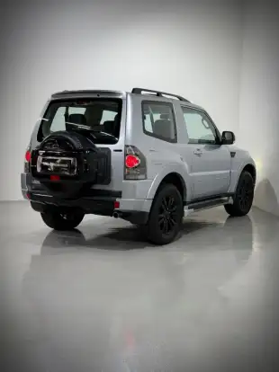 MITSUBISHI-PAJERO FULL-2014