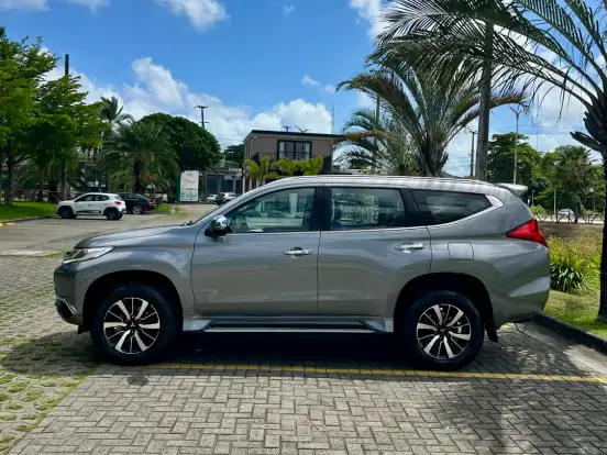 MITSUBISHI-PAJERO SPORT-2.4 16V MIVEC TURBO DIESEL HPE AWD AUTOMÁTICO MITSUBISHI-PAJERO SPORT-2020