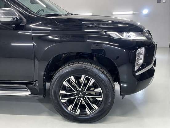MITSUBISHI-PAJERO SPORT-2022