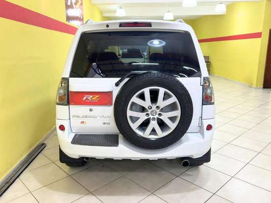MITSUBISHI-PAJERO TR4-2.0 4X2 16V 140CV FLEX 4P AUTOMÁTICO MITSUBISHI-PAJERO TR4-2012