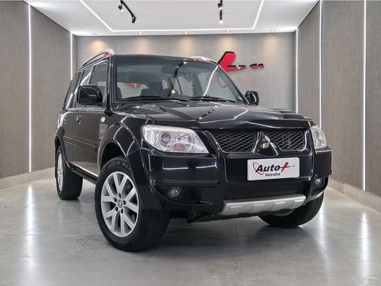 MITSUBISHI-PAJERO TR4-2014