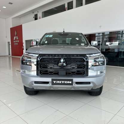 MITSUBISHI-TRITON-2026
