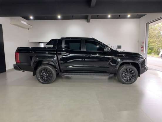 MITSUBISHI-TRITON-2.4 BITURBO DIESEL CD KATANA 4X4 AUTOMÁTICO MITSUBISHI-TRITON-2025