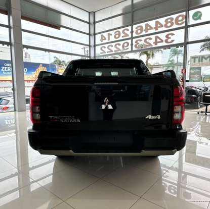 MITSUBISHI-TRITON-2026