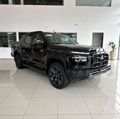 MITSUBISHI-TRITON-2026