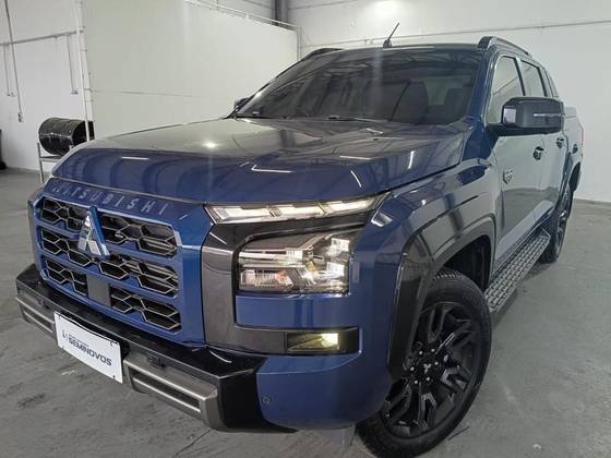 MITSUBISHI TRITON 2.4 BITURBO DIESEL CD KATANA 4X4 AUTOMÁTICO