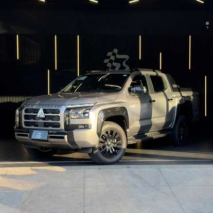 MITSUBISHI-TRITON-2.4 BITURBO DIESEL CD KATANA 4X4 AUTOMÁTICO MITSUBISHI-TRITON-2025