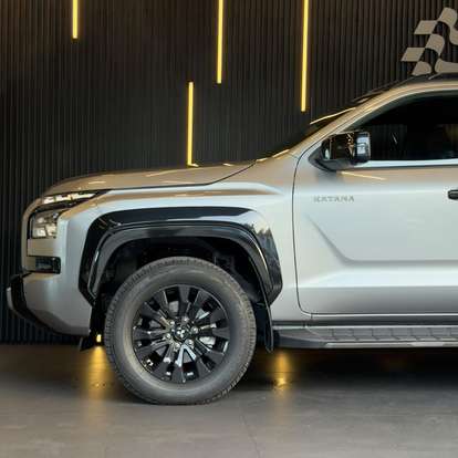 MITSUBISHI-TRITON-2025