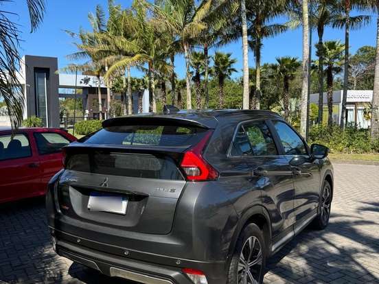 MITSUBISHI-ECLIPSE CROSS-1.5 MIVEC TURBO GASOLINA HPE-S CVT MITSUBISHI-ECLIPSE CROSS-2021