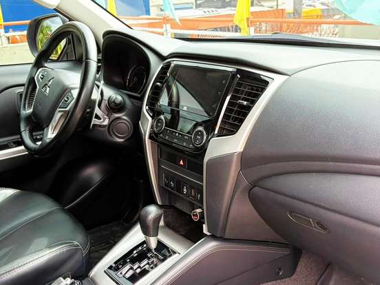 MITSUBISHI-L200 TRITON-2021