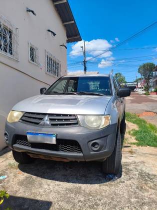 MITSUBISHI L200 TRITON 3.2 GL 4X4 CD 16V TURBO INTERCOLER DIESEL 4P MANUAL