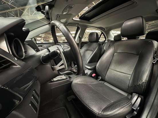 MITSUBISHI-LANCER-2016