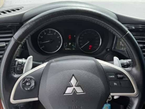 MITSUBISHI-OUTLANDER-2.0 16V GASOLINA 4P AUTOMÁTICO MITSUBISHI-OUTLANDER-2014