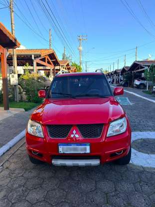 MITSUBISHI-PAJERO TR4-2012
