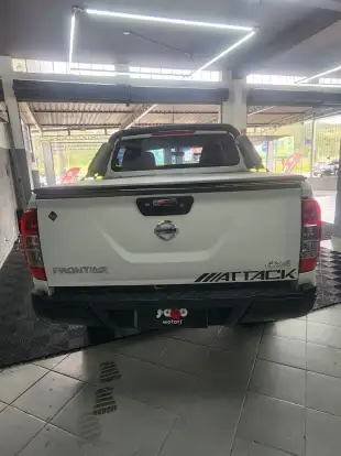 NISSAN-FRONTIER-2019