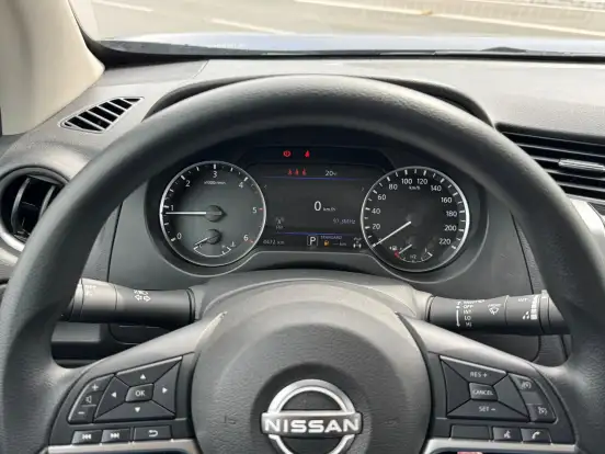 NISSAN-FRONTIER-2024