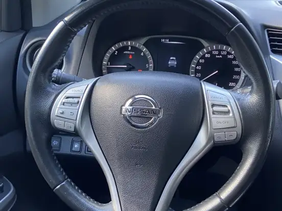 NISSAN-FRONTIER-2.3 16V TURBO DIESEL LE CD 4X4 AUTOMÁTICO NISSAN-FRONTIER-2018