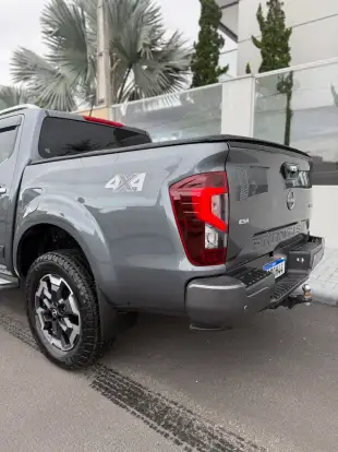 NISSAN-FRONTIER-2025