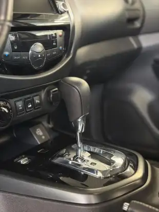 NISSAN-FRONTIER-2022