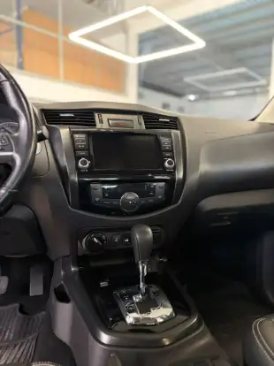 NISSAN-FRONTIER-2022