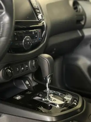 NISSAN-FRONTIER-2022